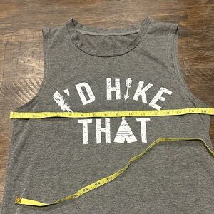 Gray Sleeveless 'I'd Hike That' Graphic Tank Top